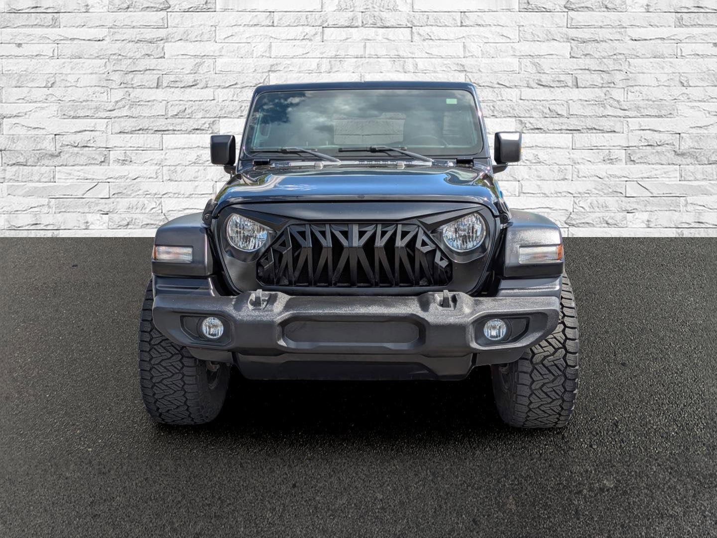 Used 2020 Jeep Wrangler Sport AWD/4WD image 3