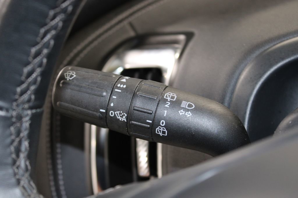 Used 2025 Ford Expedition Platinum image 44