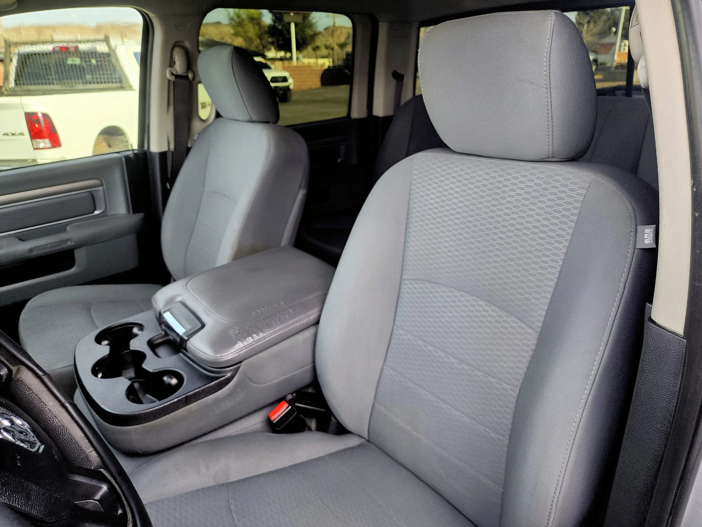 Used 2016 RAM 2500 SLT AWD/4WD image 10