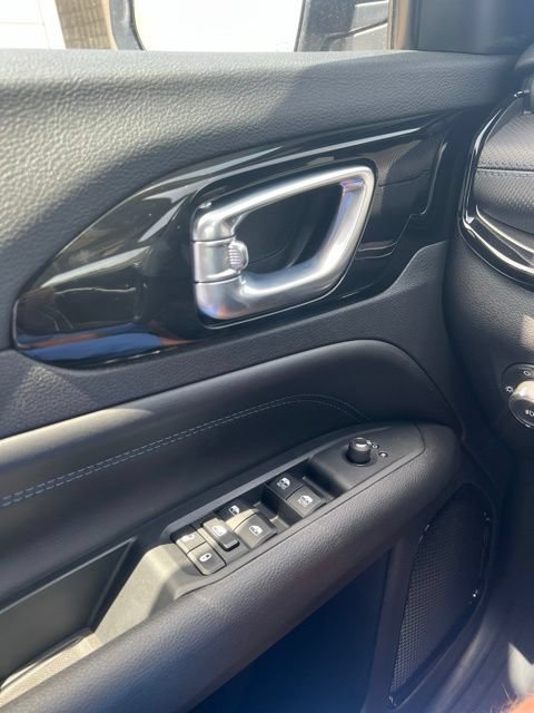 New 2026 Jeep Compass Latitude AWD/4WD image 22