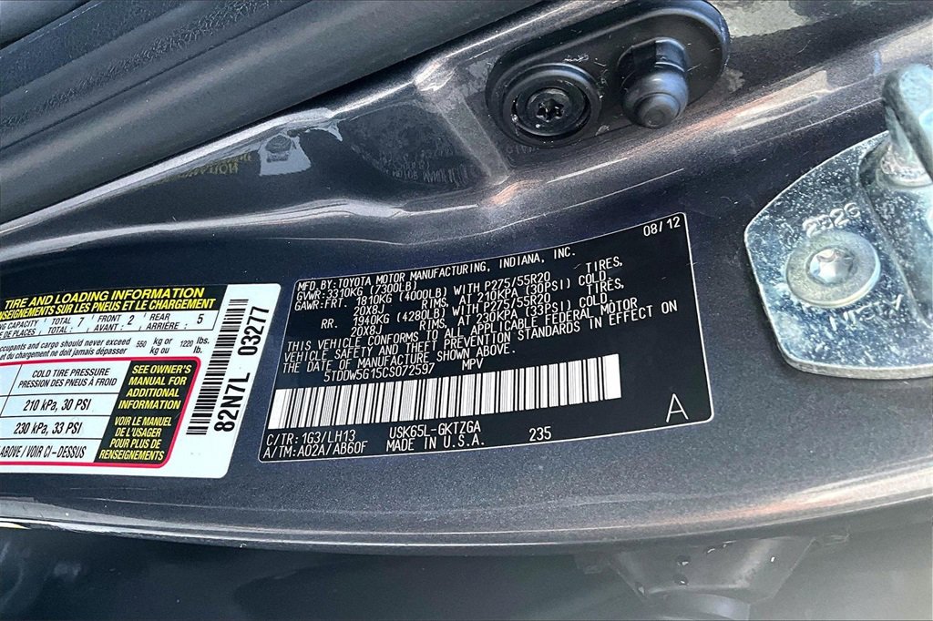 Used 2012 Toyota Sequoia Platinum image 17