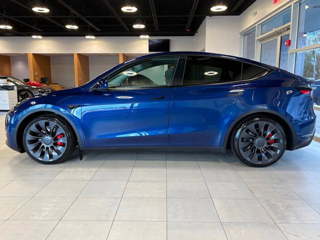 Used 2023 Tesla Model Y Performance image 7