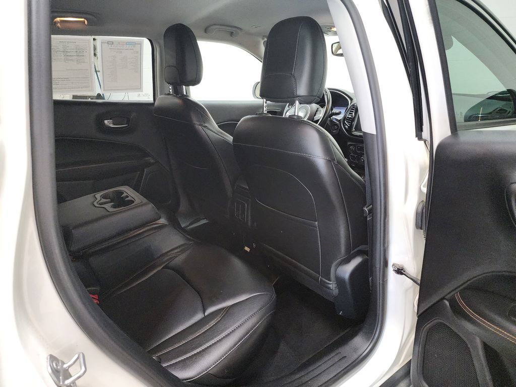 Used 2018 Jeep Compass Limited AWD/4WD image 29