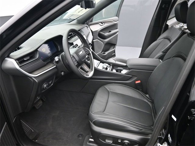 New 2026 Jeep Grand Cherokee Limited image 9