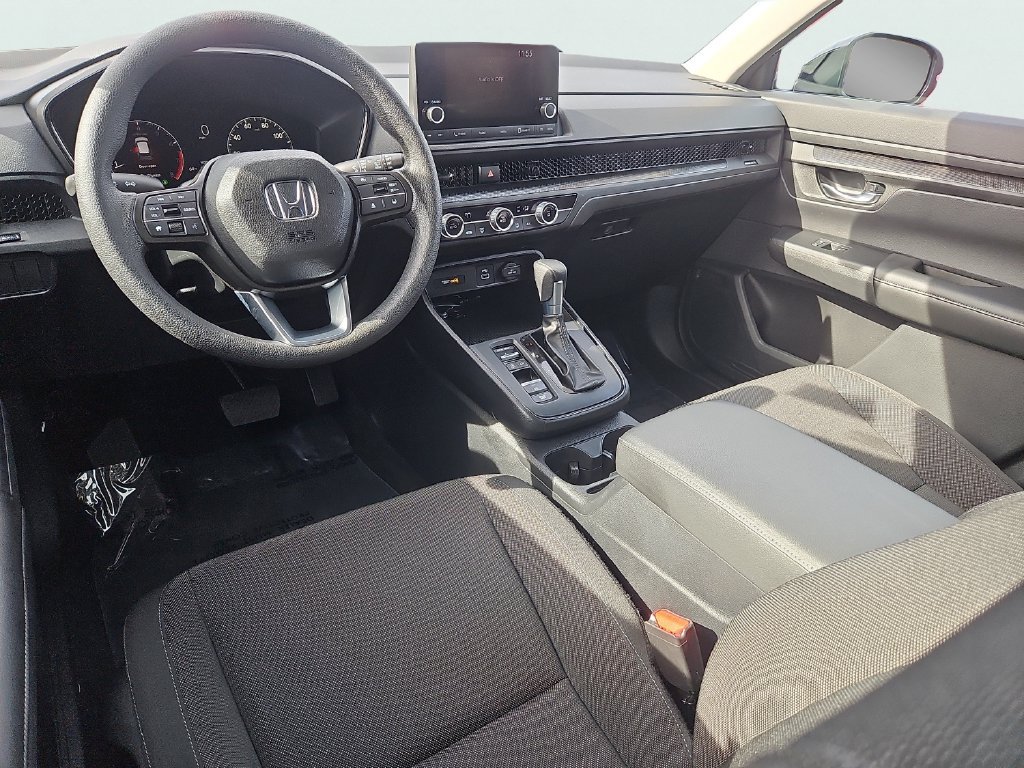Used 2025 Honda CR-V LX image 11