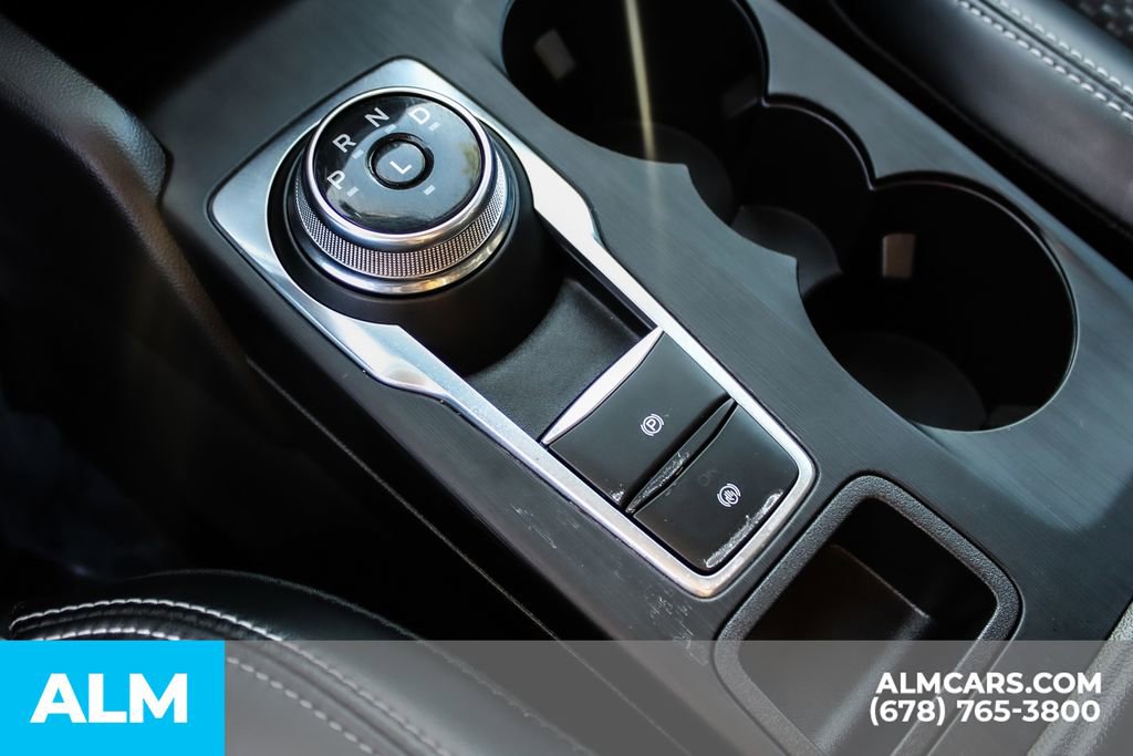 Used 2023 Ford Escape SE image 37