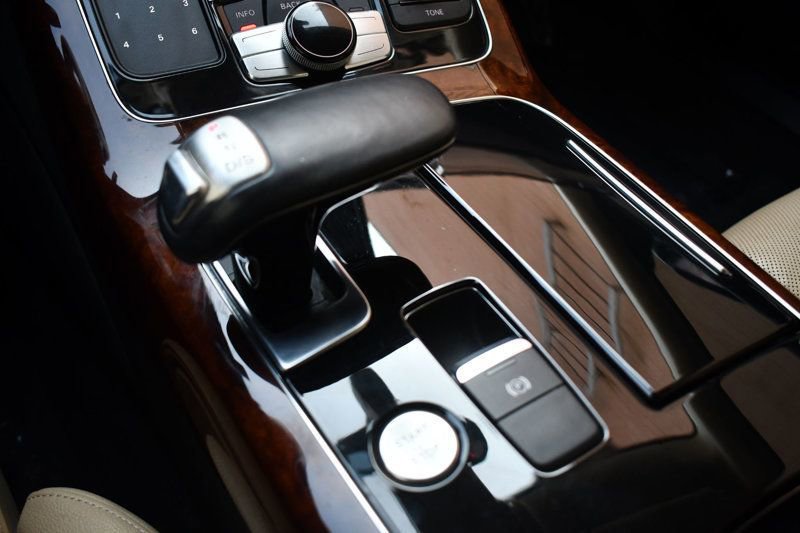 Used 2013 Audi A8 3.0T image 40