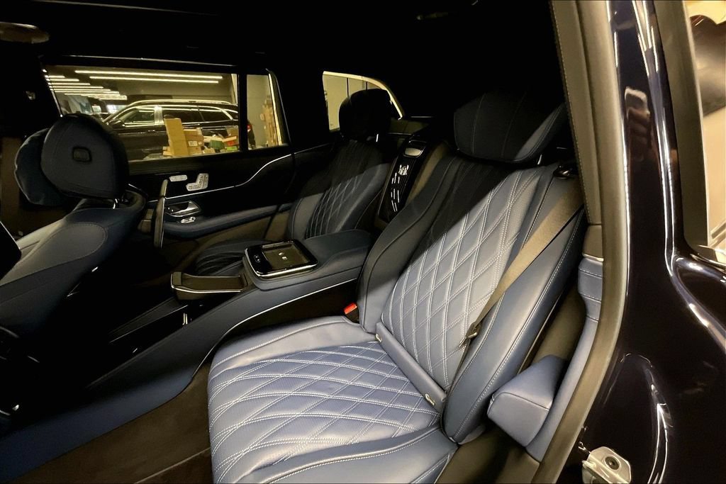 New 2026 Mercedes-Benz Maybach GLS 600 4MATIC image 10