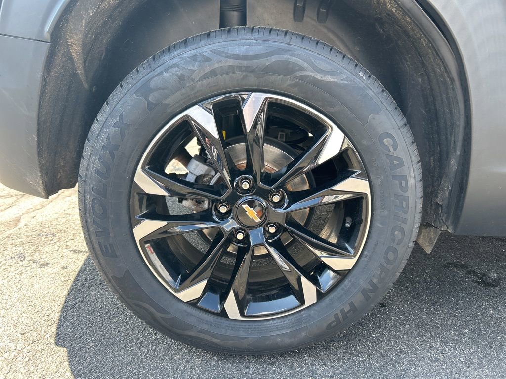 Used 2022 Chevrolet TrailBlazer LT w/ LPO, Blackout Package AWD/4WD image 10