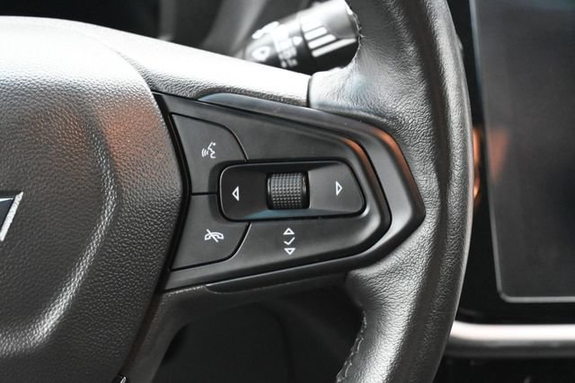Used 2023 Chevrolet Bolt LT FWD image 19