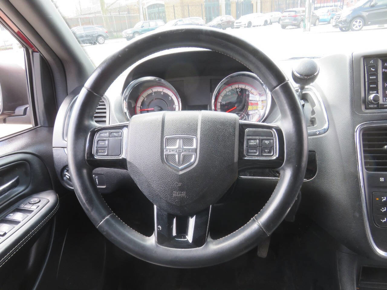 Used 2018 Dodge Grand Caravan SXT w/ Blacktop Package image 14