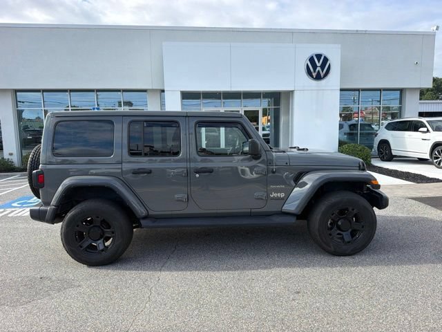 Used 2022 Jeep Wrangler Unlimited Sahara w/ Cold Weather Group AWD/4WD image 2