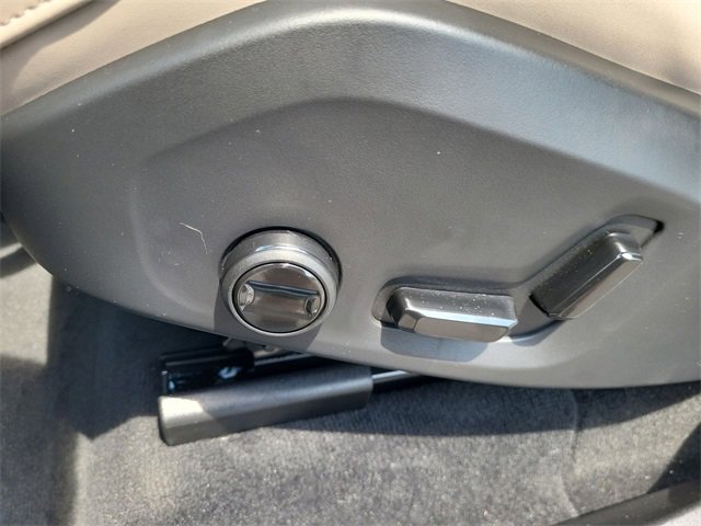 New 2026 Volvo XC90 T8 Plus image 12