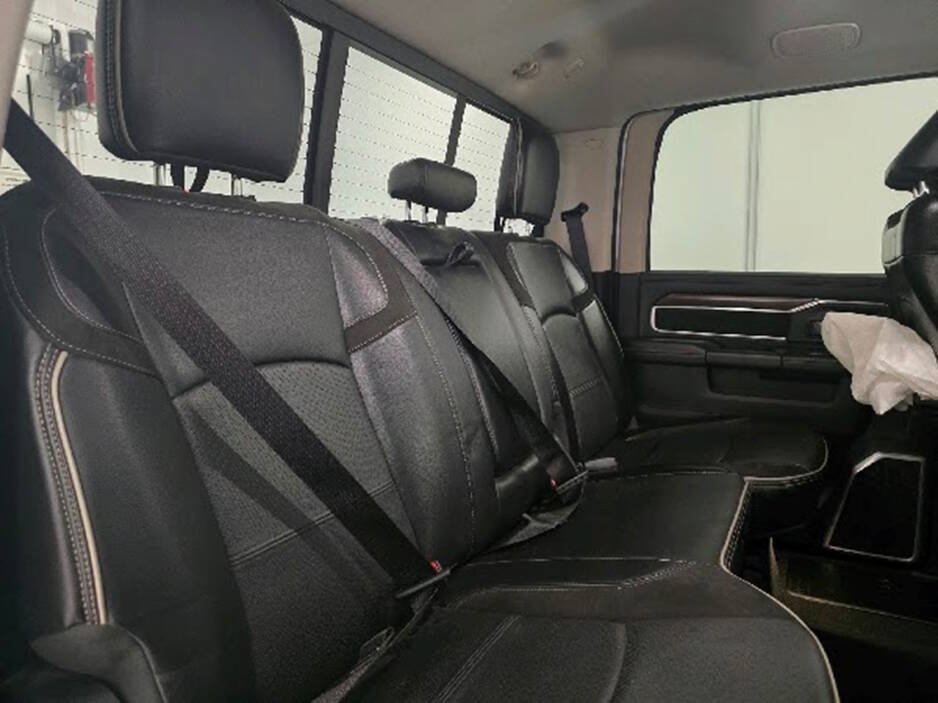Used 2023 RAM 2500 Laramie AWD/4WD image 18