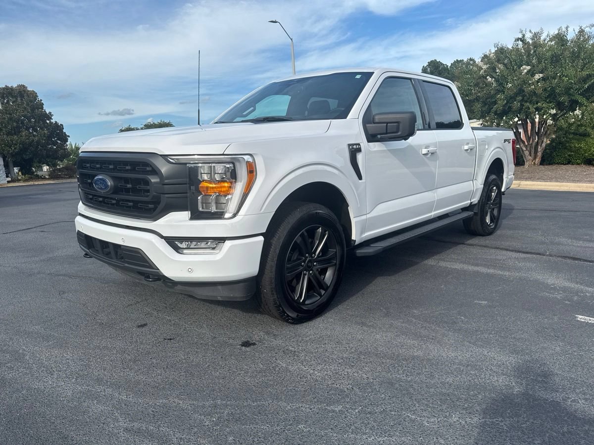 Used 2022 Ford F150 XLT w/ Equipment Group 302A High AWD/4WD image 3