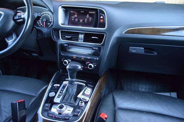 Used 2013 Audi Q5 3.0T Premium Plus AWD/4WD image 19