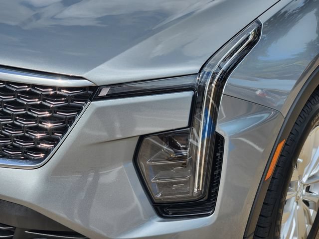 Used 2024 Cadillac XT4 Luxury FWD image 9