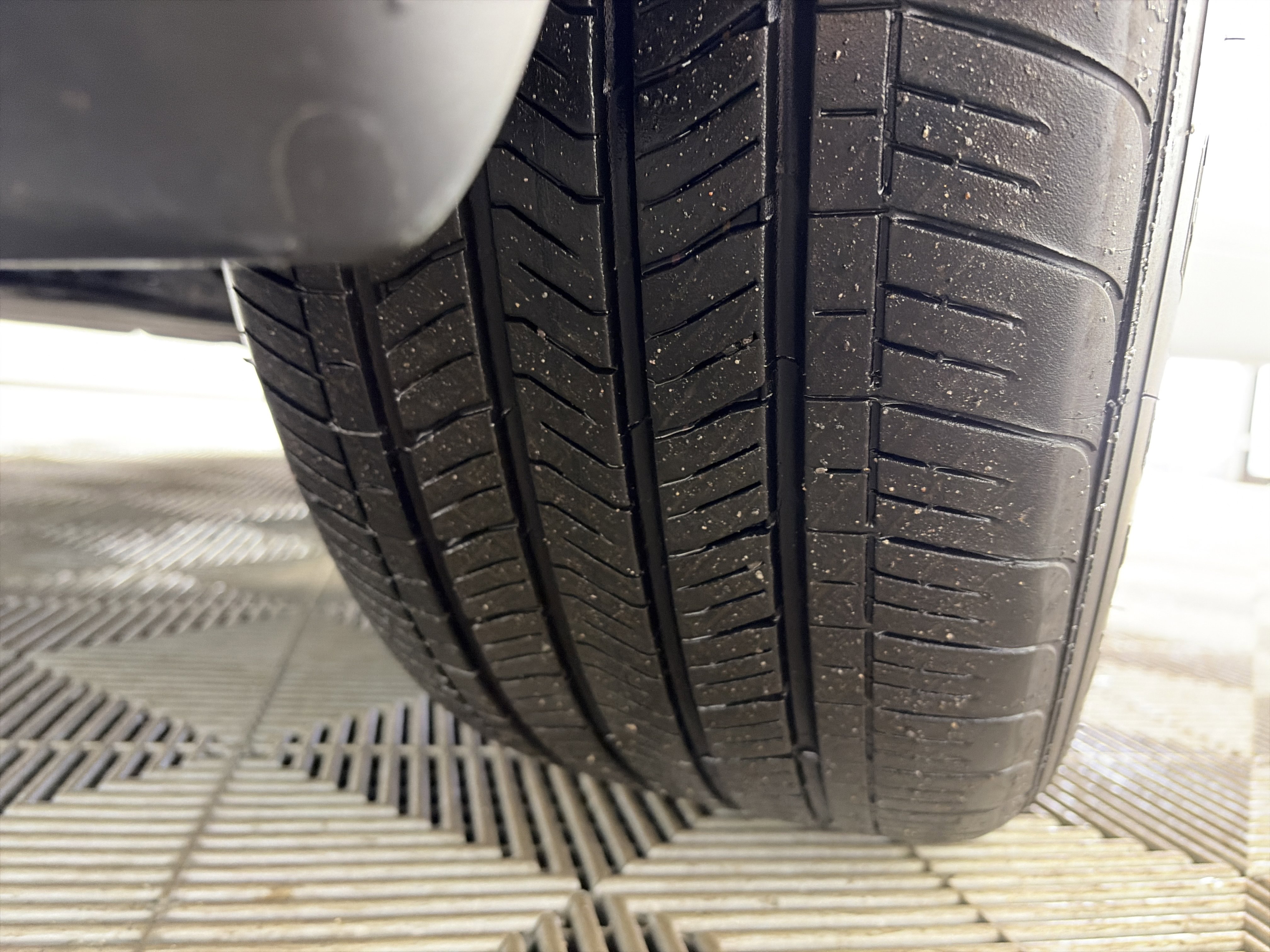 Used 2023 Toyota Highlander Platinum image 13