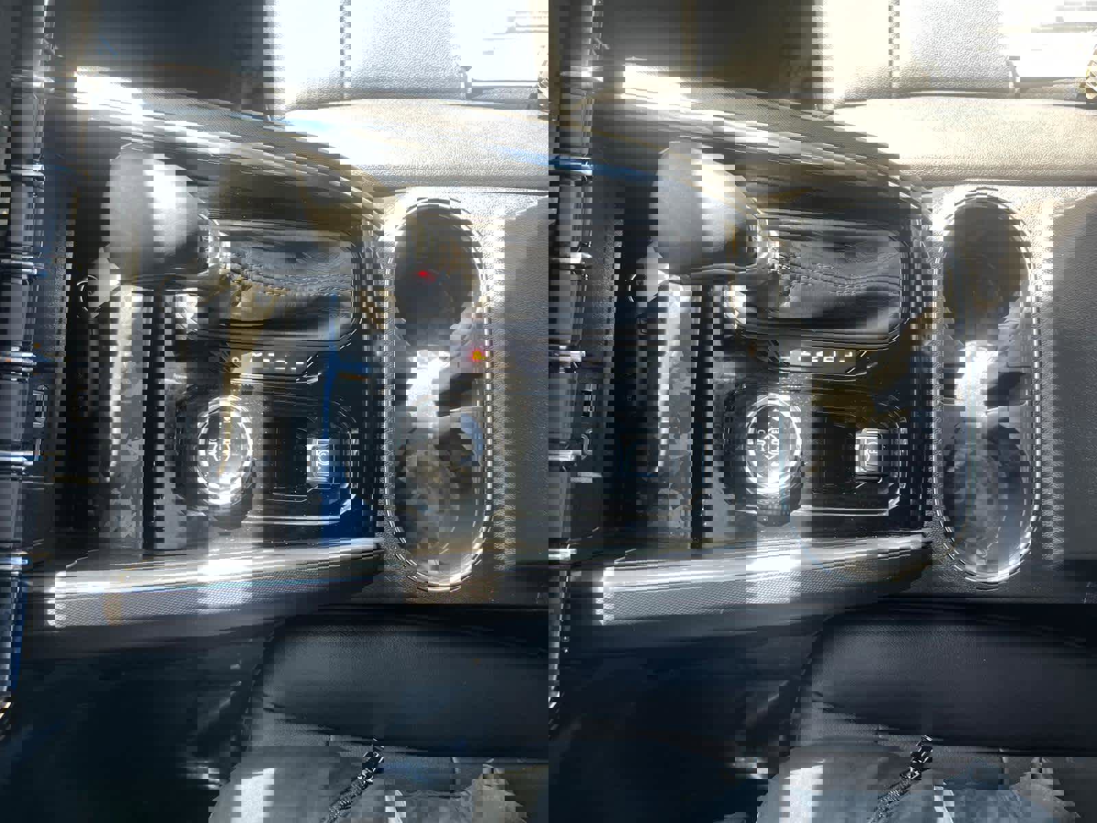 Certified 2024 GMC Canyon Elevation w/ Elevation Premium Package image 23