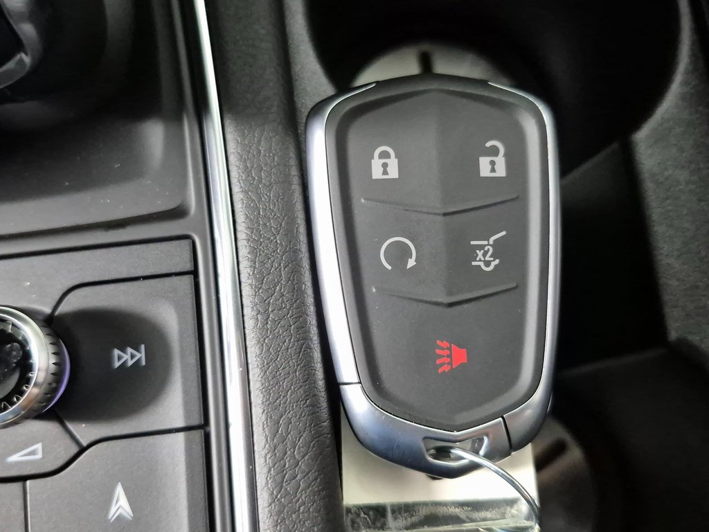 New 2026 Cadillac XT5 Sportv w/ LPO, Floor Liner Package image 34