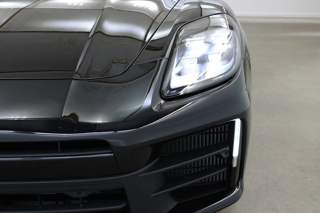 New 2026 Porsche Panamera image 11