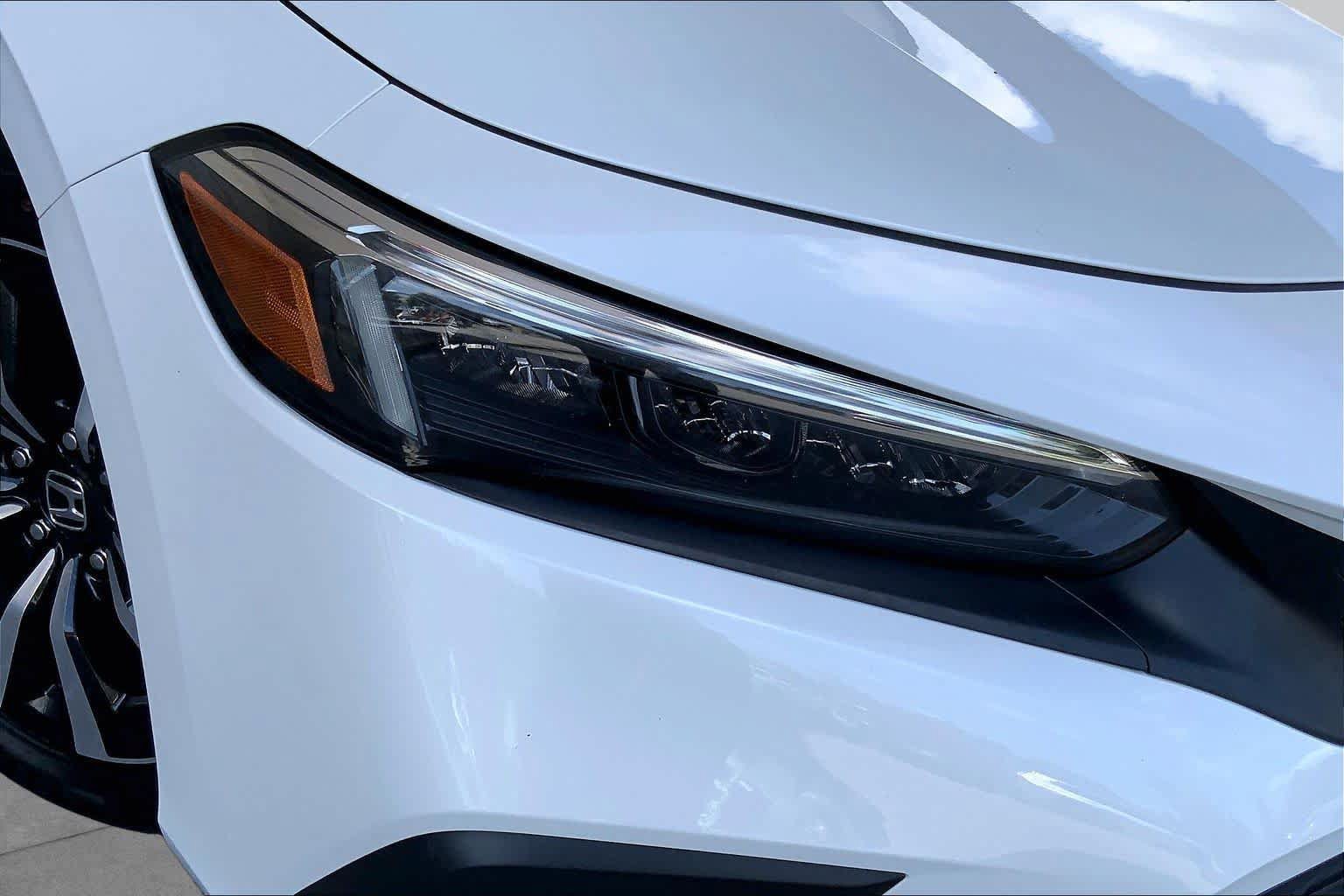 Used 2024 Honda Civic EX-L image 27