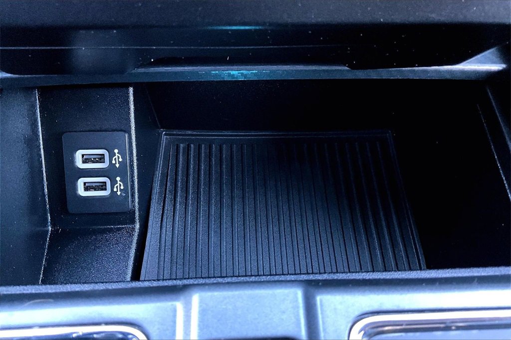 Certified 2020 Ford F150 XLT w/ Equipment Group 302A Luxury image 33