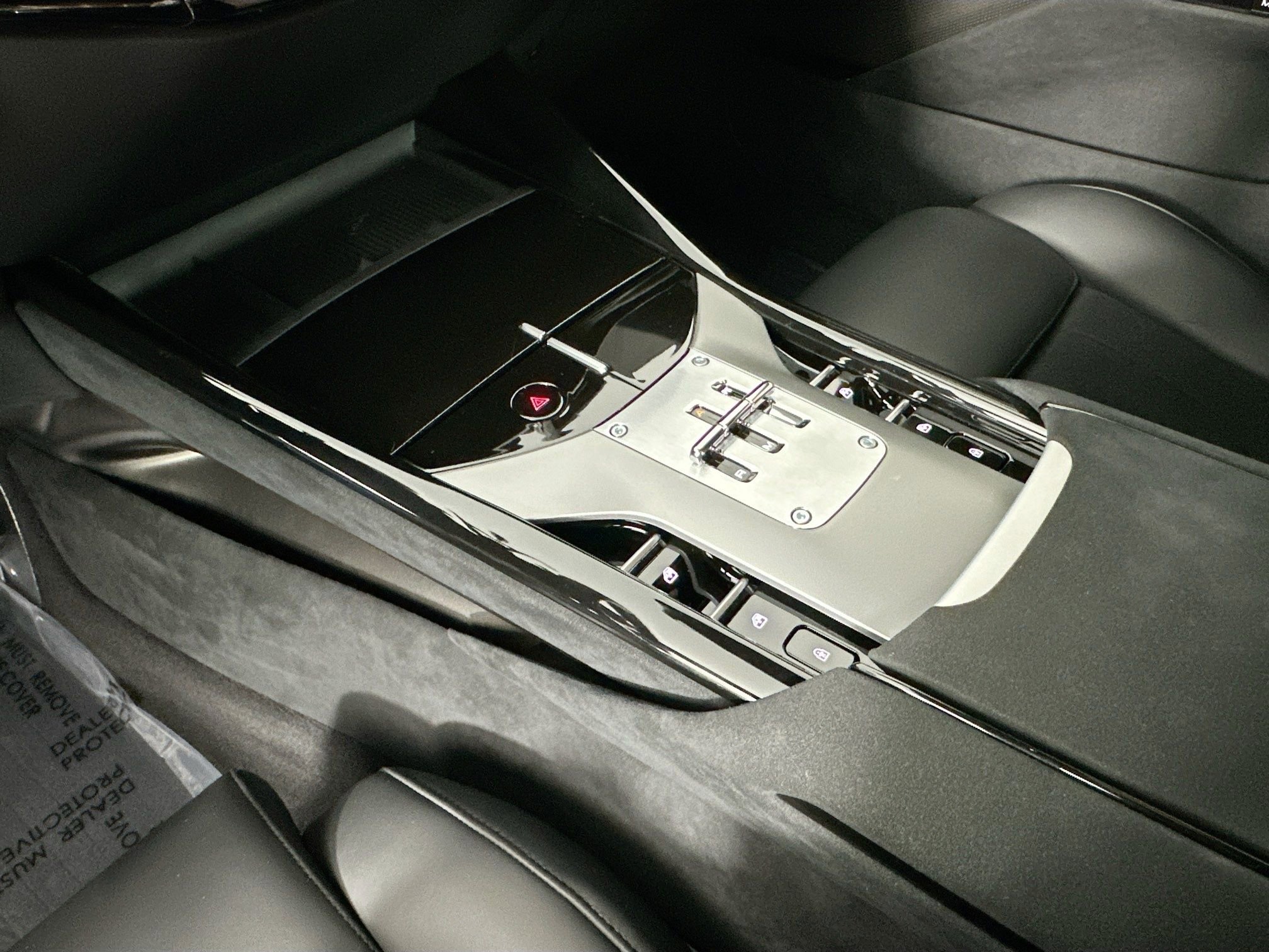 Used 2023 Ferrari Purosangue AWD/4WD image 14