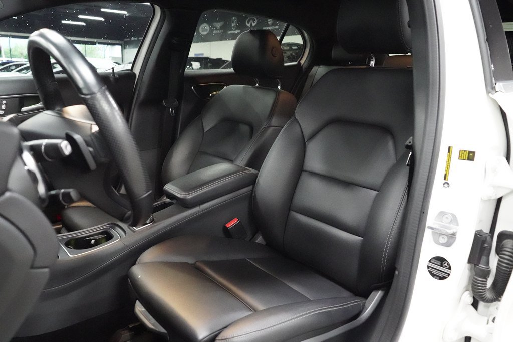 Used 2019 Mercedes-Benz GLA 250 w/ Convenience Package image 12