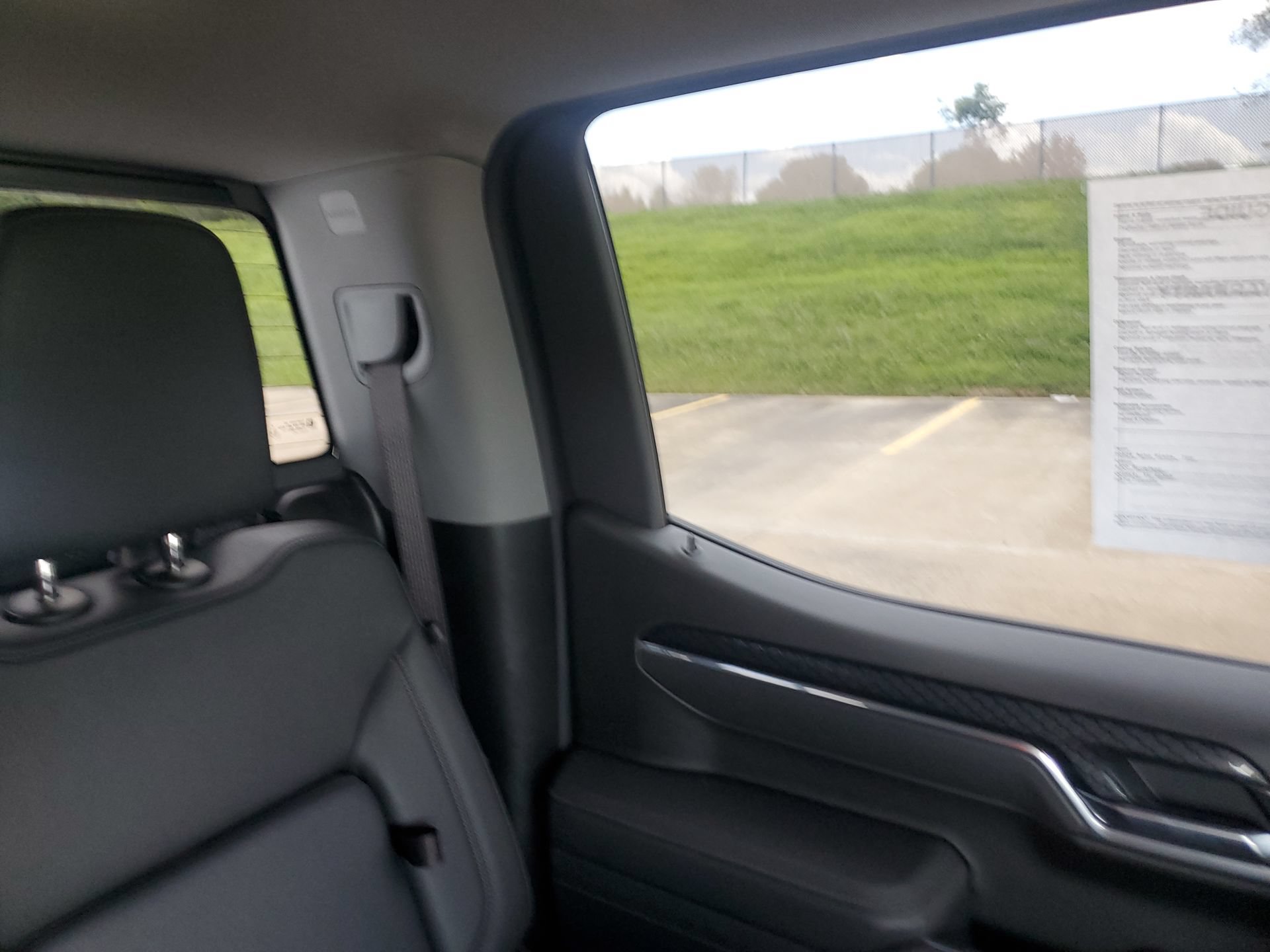 Used 2025 Chevrolet Silverado 1500 LT Trail Boss w/ LT Trail Boss Premium Package AWD/4WD image 15