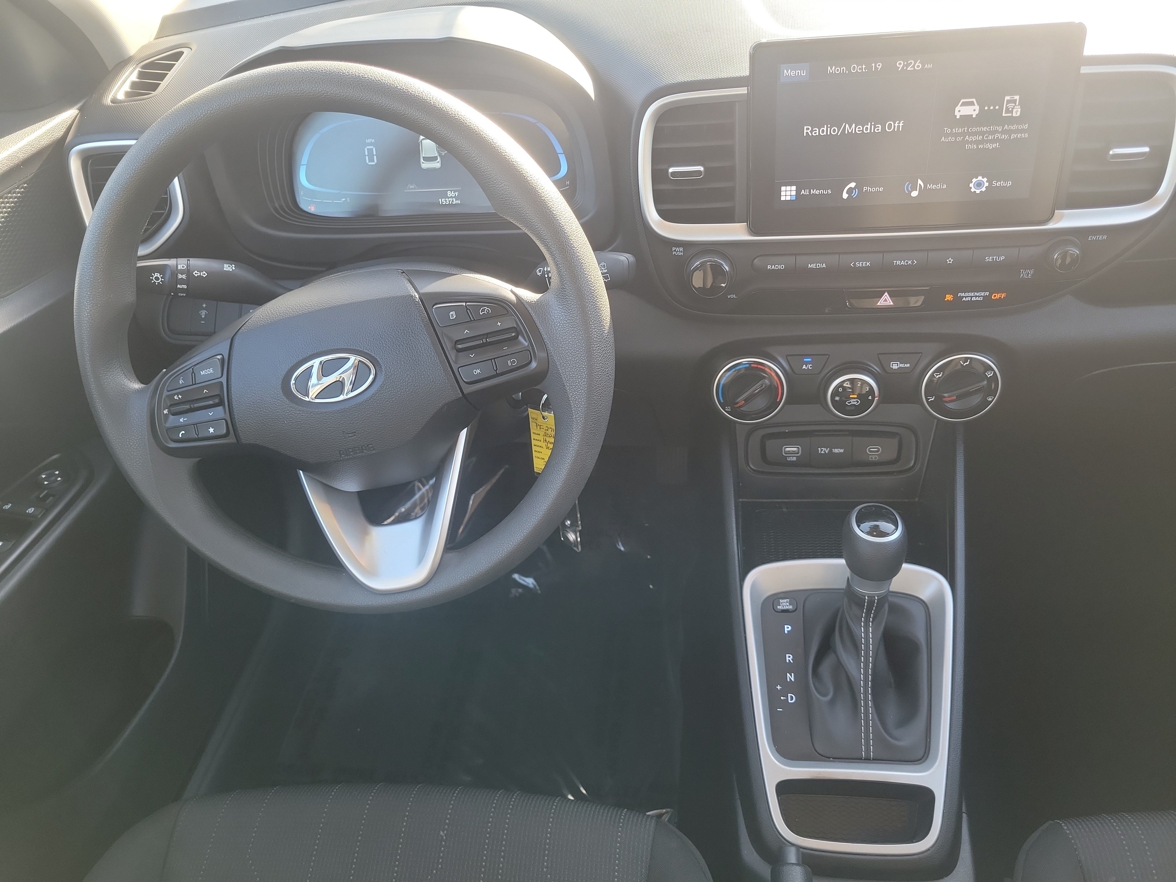 Used 2026 Hyundai Venue SE FWD image 19