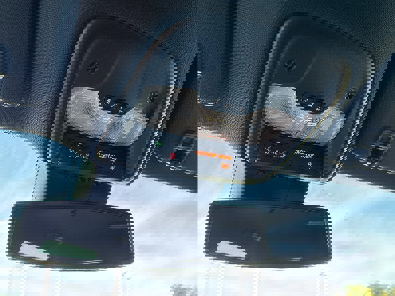 New 2026 GMC Canyon AT4 image 27