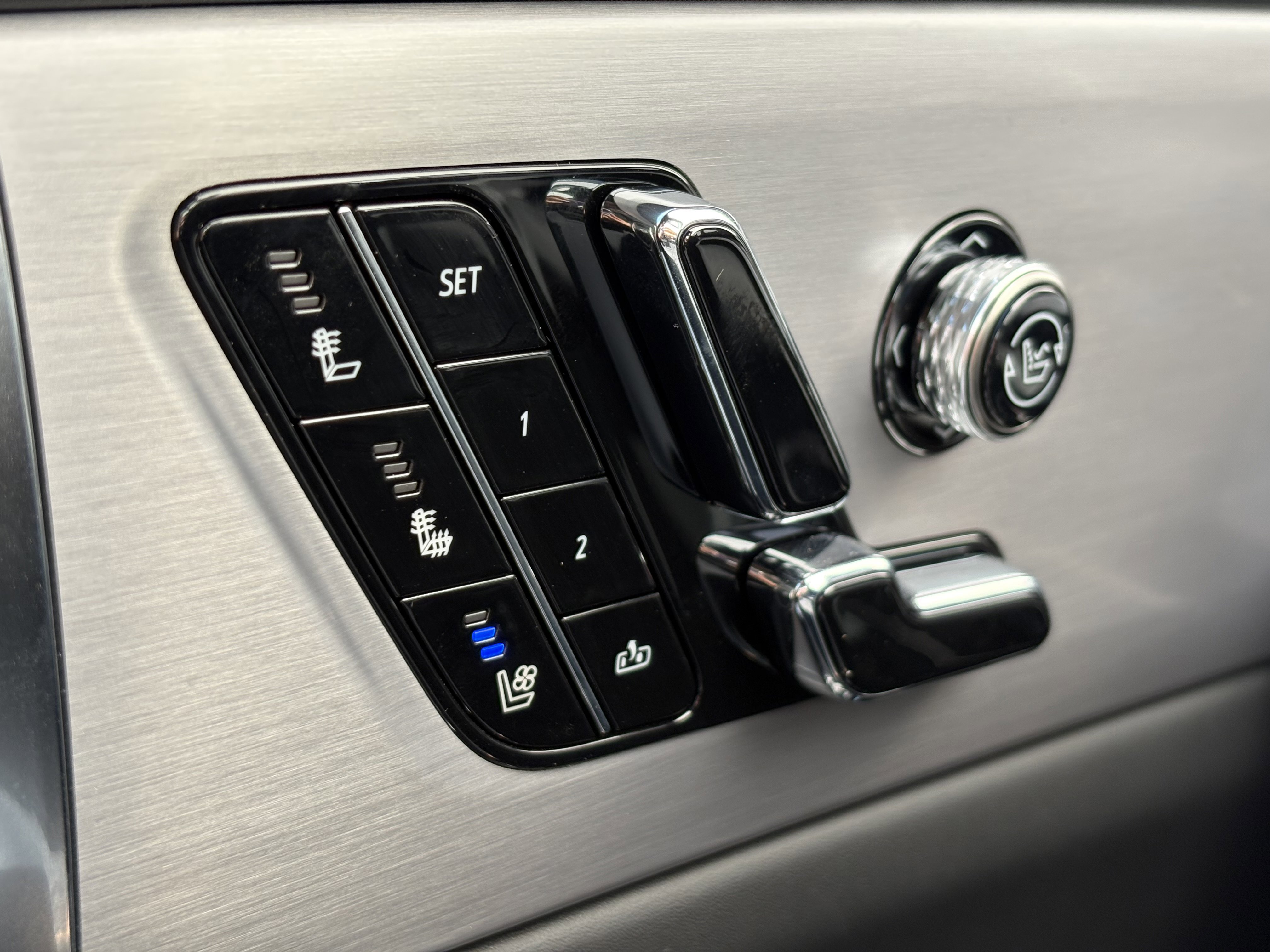 New 2026 Cadillac Vistiq Platinum image 31