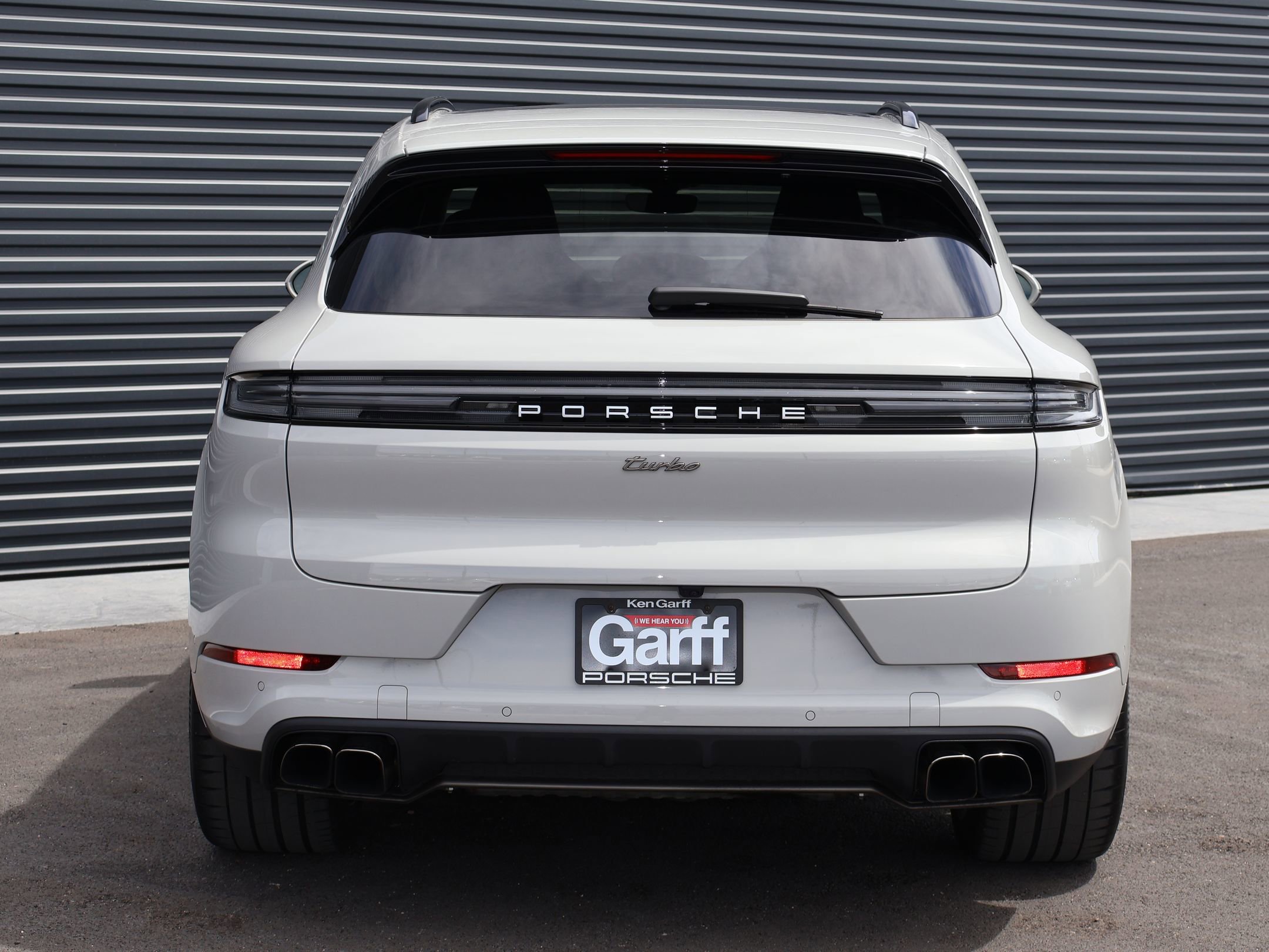 Used 2025 Porsche Cayenne Turbo image 10