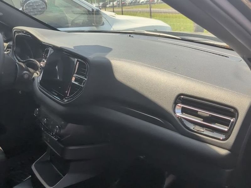 New 2026 Dodge Durango AWD image 9