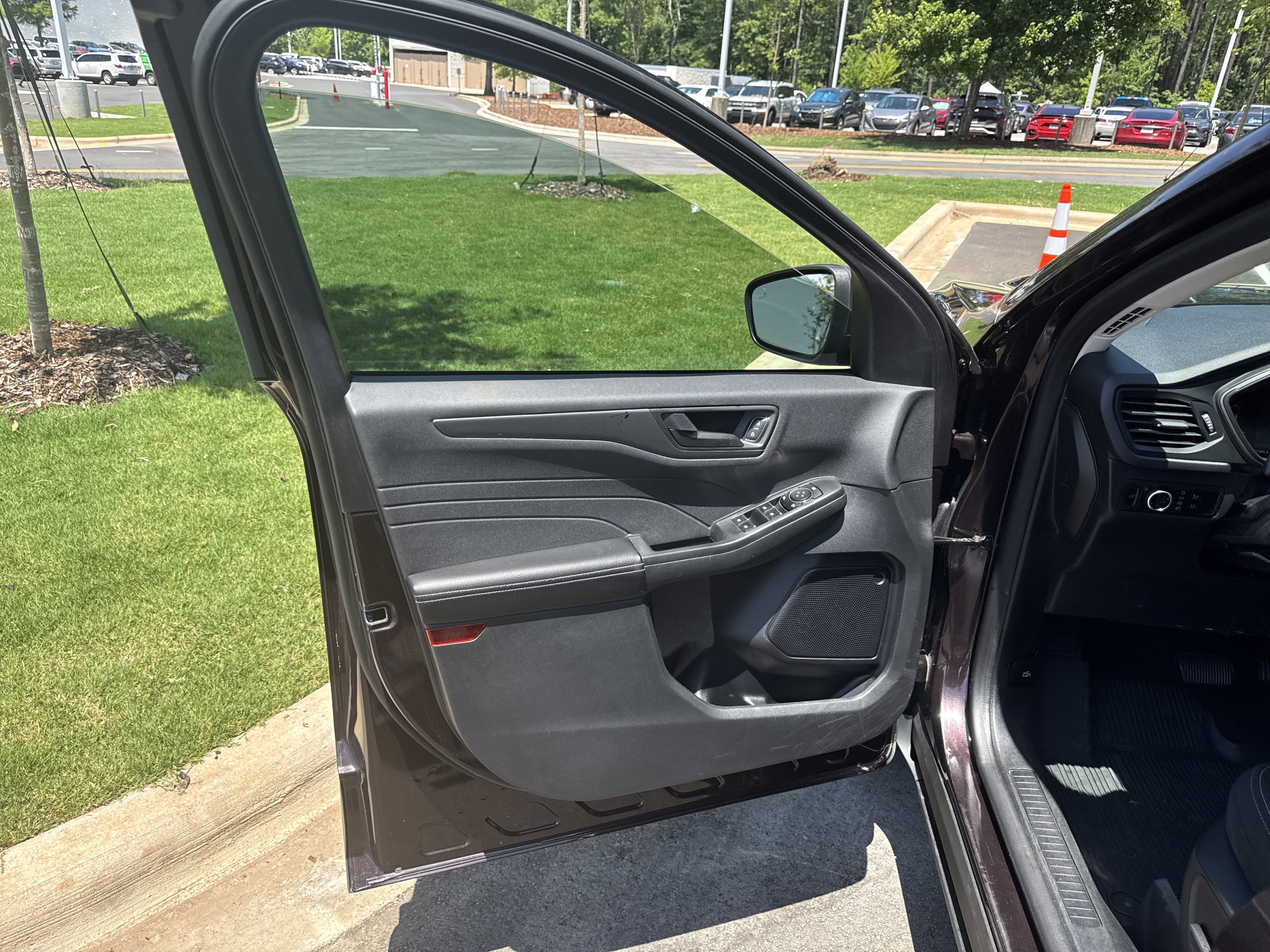 Used 2023 Ford Escape Active FWD image 14