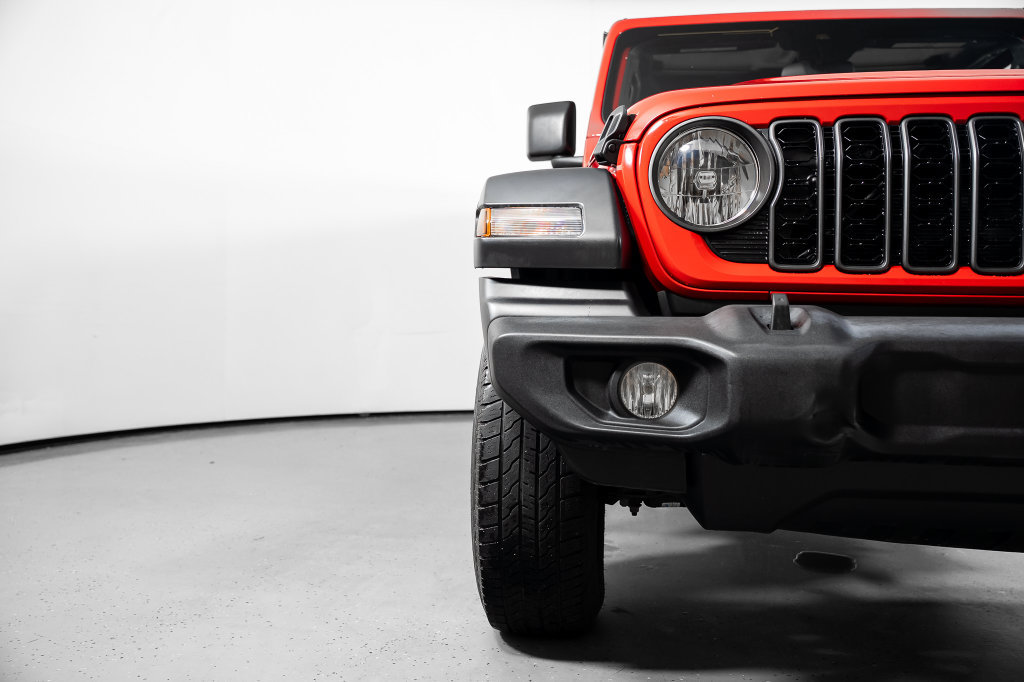 Used 2024 Jeep Wrangler Unlimited Sport AWD/4WD image 19