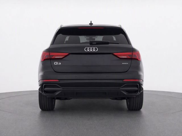 Used 2025 Audi Q3 2.0T Premium w/ Convenience Package AWD/4WD image 2