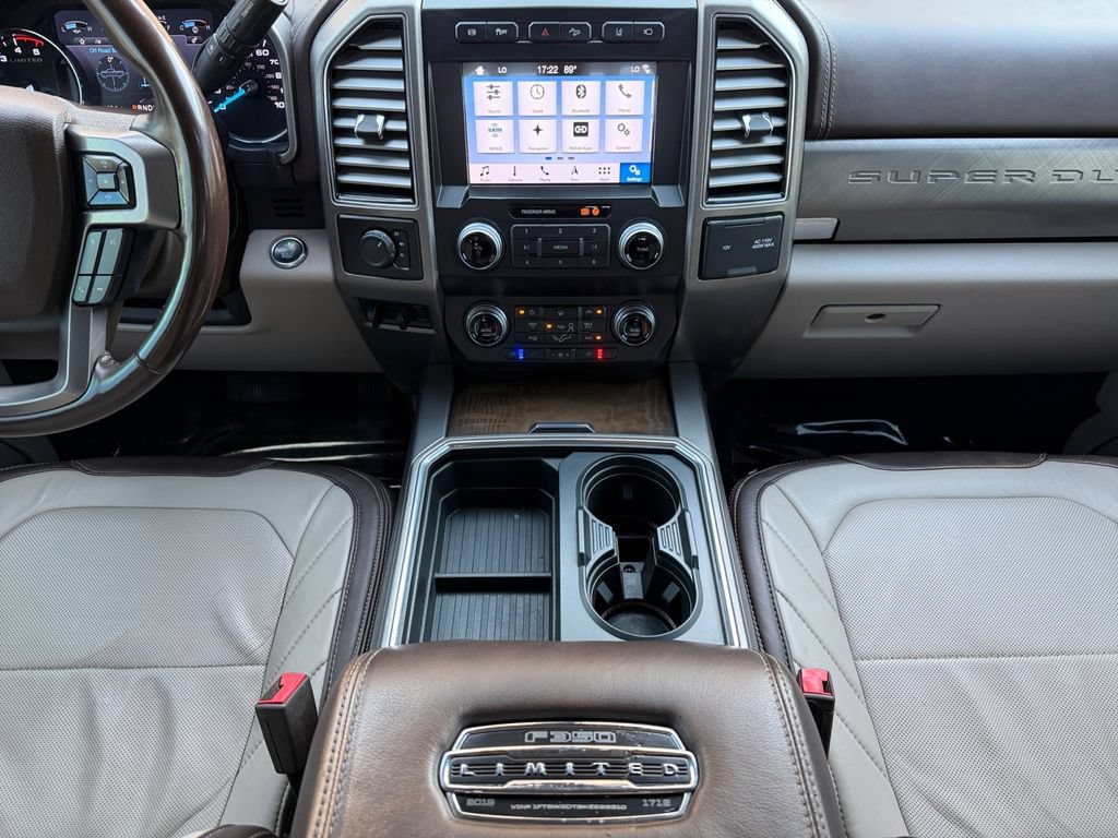Used 2019 Ford F350 Limited AWD/4WD image 27
