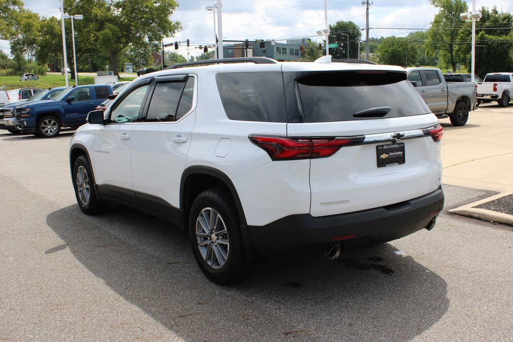 Used 2022 Chevrolet Traverse LT FWD image 32
