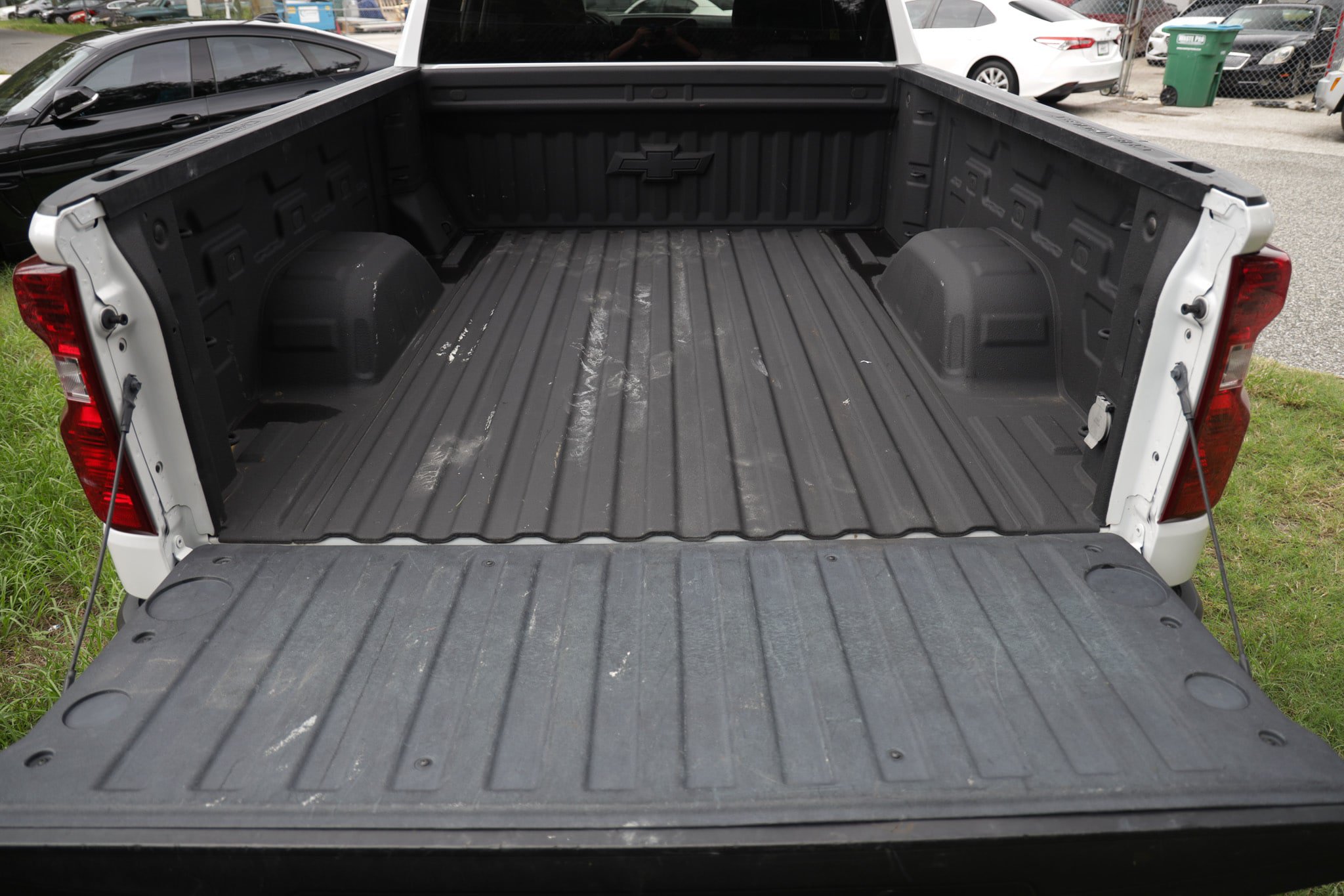 Used 2024 Chevrolet Silverado 1500 LT w/ Protection Package RWD image 27