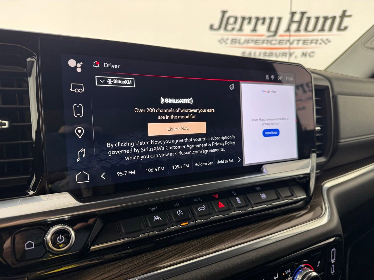 Used 2024 GMC Sierra 1500 Elevation image 27