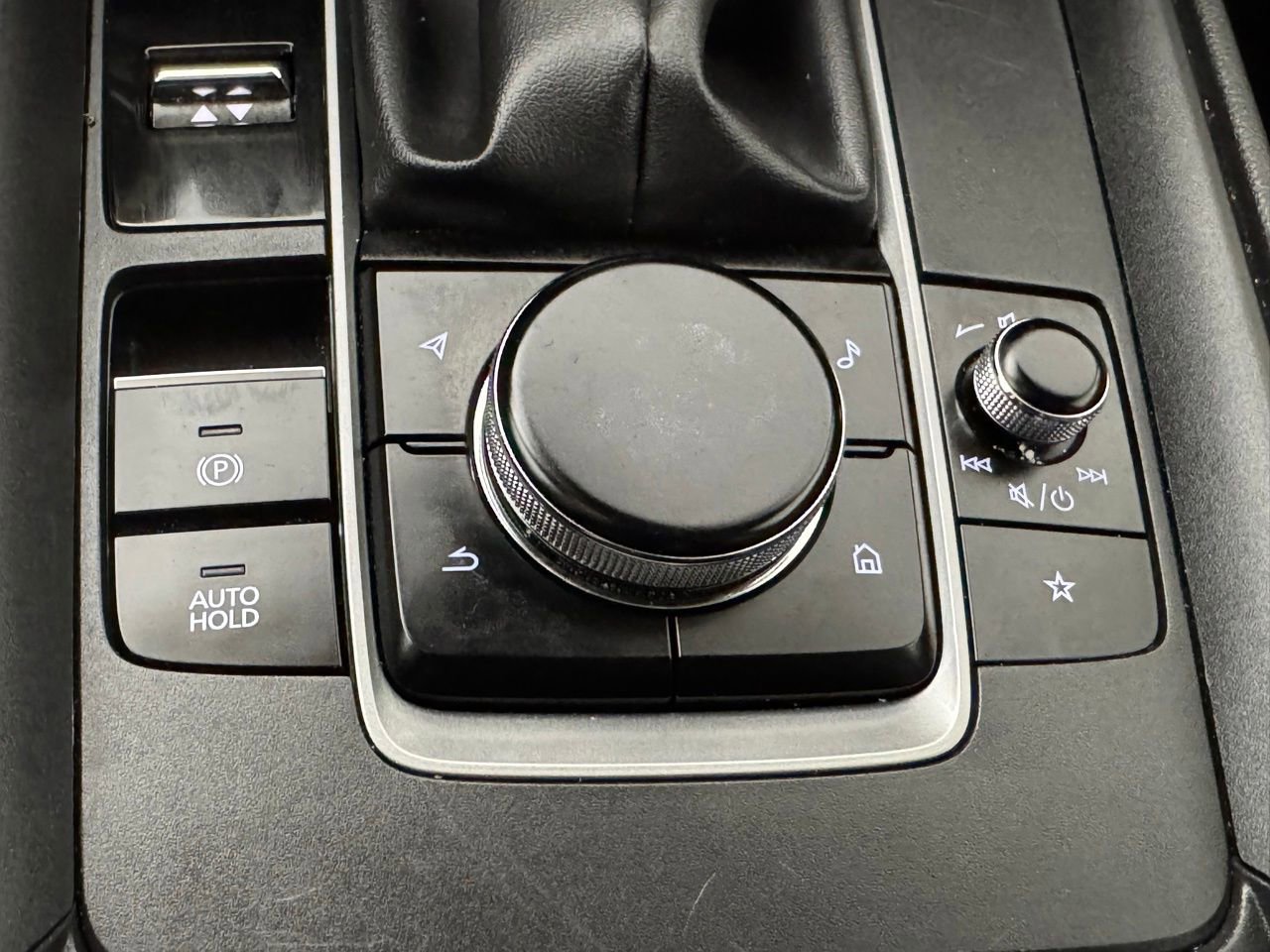 Used 2025 MAZDA CX-50 AWD 2.5 S w/ Preferred Package image 19