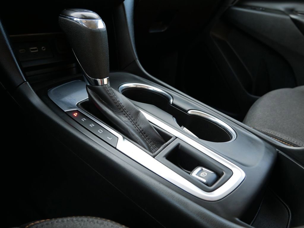 Used 2020 Chevrolet Equinox LT FWD image 28