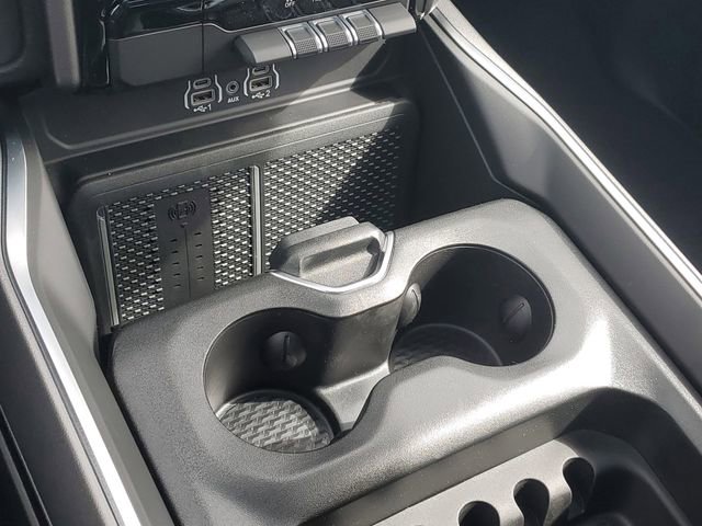 New 2026 RAM 1500 4x4 Crew Cab image 28