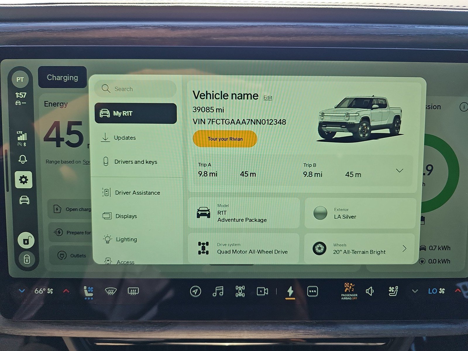 Used 2022 Rivian R1T Adventure AWD/4WD image 16