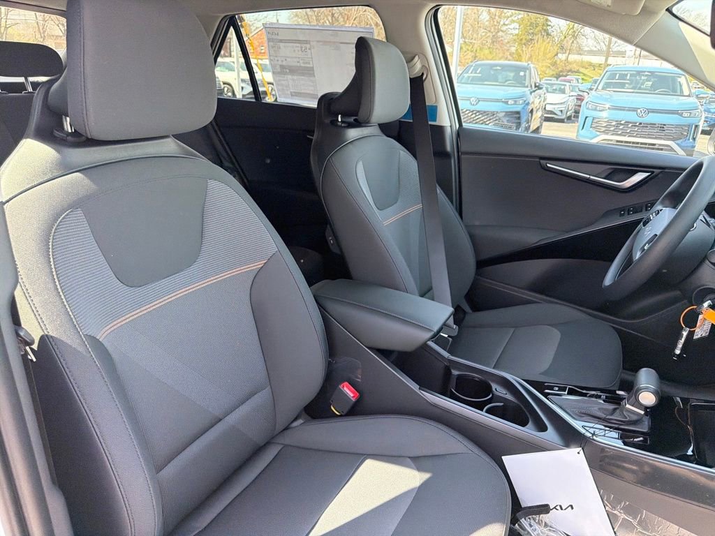 New 2026 Kia Niro LX image 46