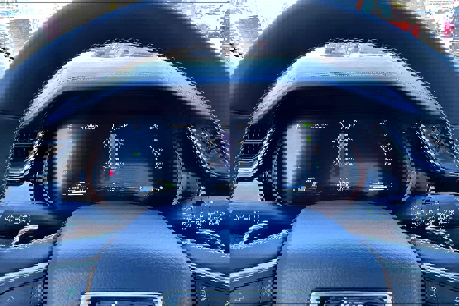 Used 2022 Jeep Grand Cherokee Limited 4xe image 18