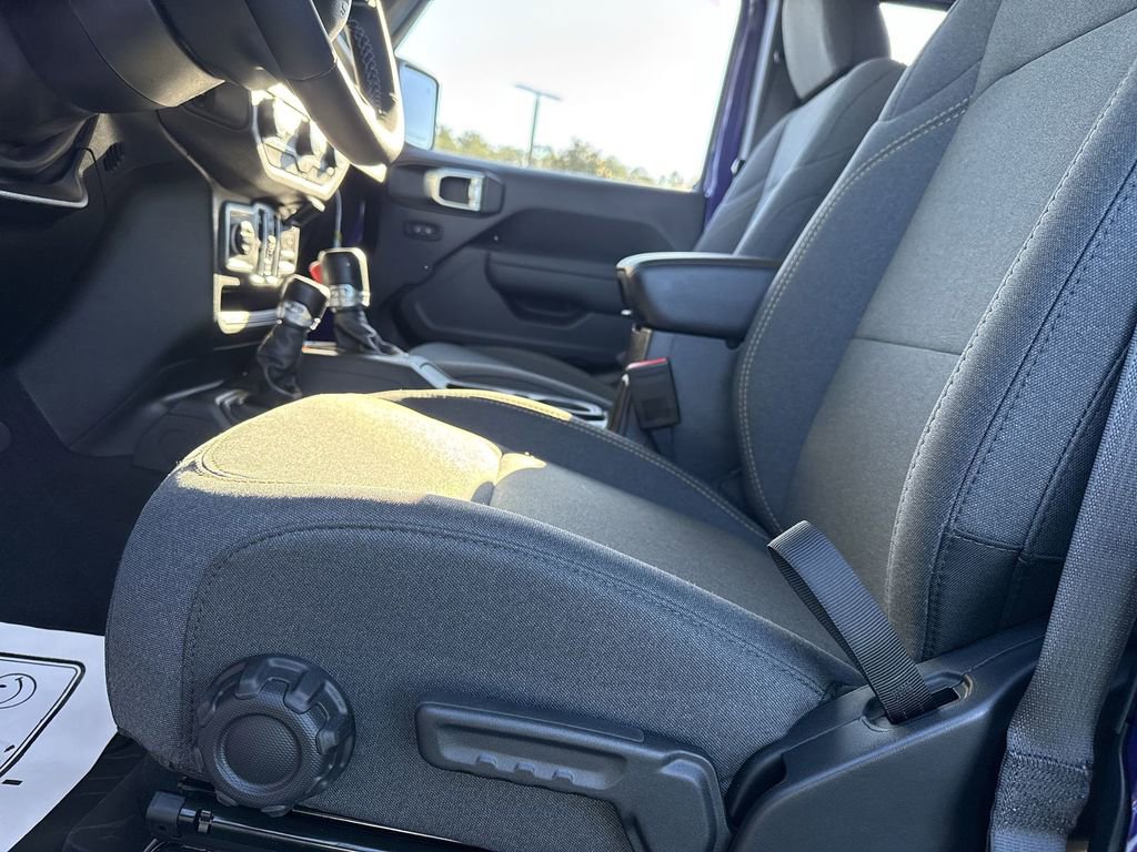 New 2026 Jeep Gladiator Sport image 11