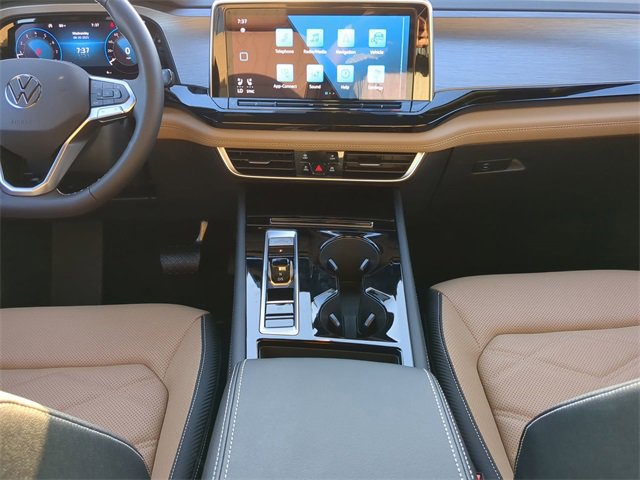 New 2026 Volkswagen Atlas Cross Sport SE image 16